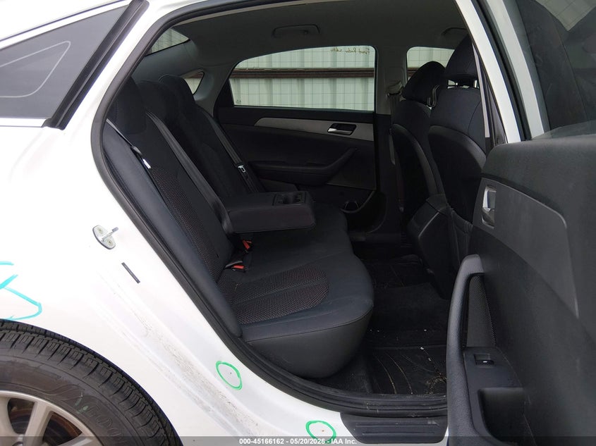 2019 HYUNDAI SONATA auction photo 8