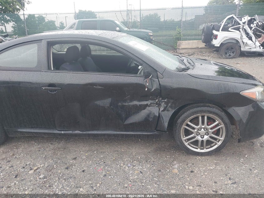 2005 Scion Tc VIN: JTKDE177950058734 Lot: 45166418