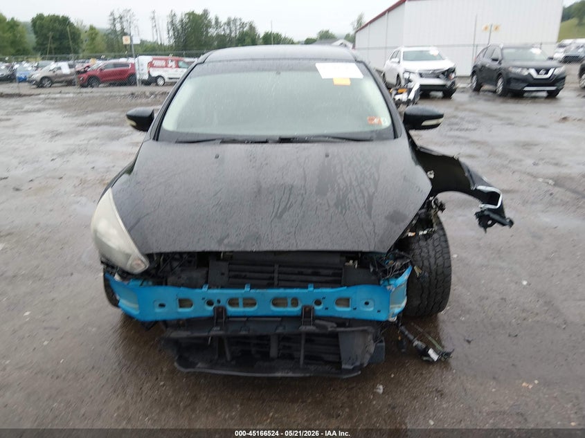 VIN 1FADP3FE4HL302618 2017 FORD FOCUS SE