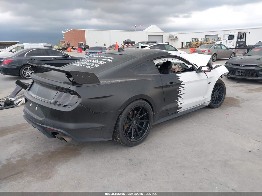 2020 FORD MUSTANG auction photo 4