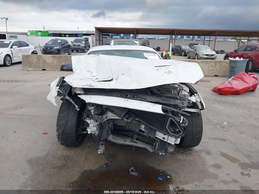 2020 FORD MUSTANG auction photo 6