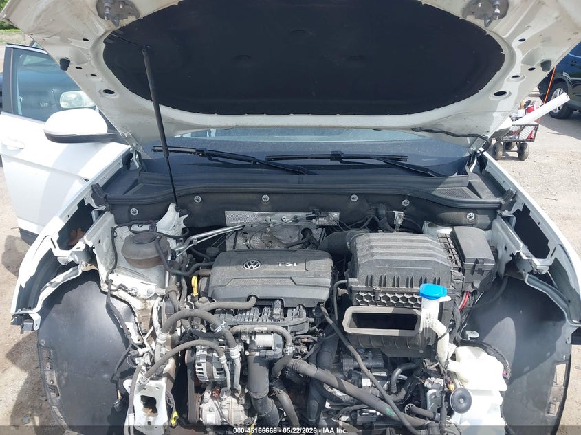2020 Volkswagen Atlas Cross Sport 2.0T Sel/2.0T Sel Premium/2.0T Sel Premium R-Line/2.0T Sel R-Line VIN: 1V2MC2CA5LC207820 Lot: 45166666
