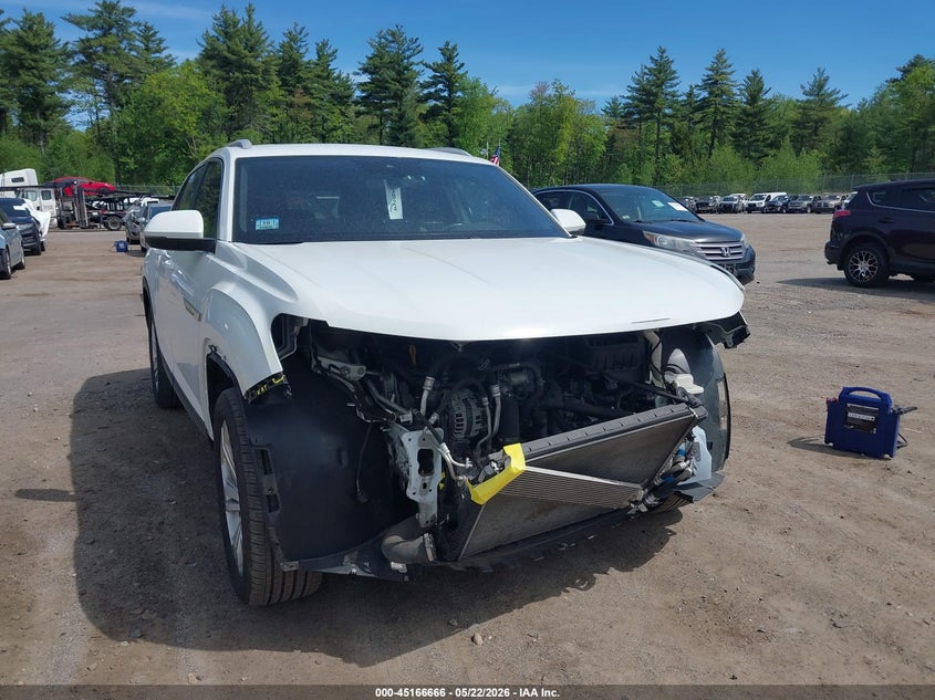2020 Volkswagen Atlas Cross Sport 2.0T Sel/2.0T Sel Premium/2.0T Sel Premium R-Line/2.0T Sel R-Line VIN: 1V2MC2CA5LC207820 Lot: 45166666