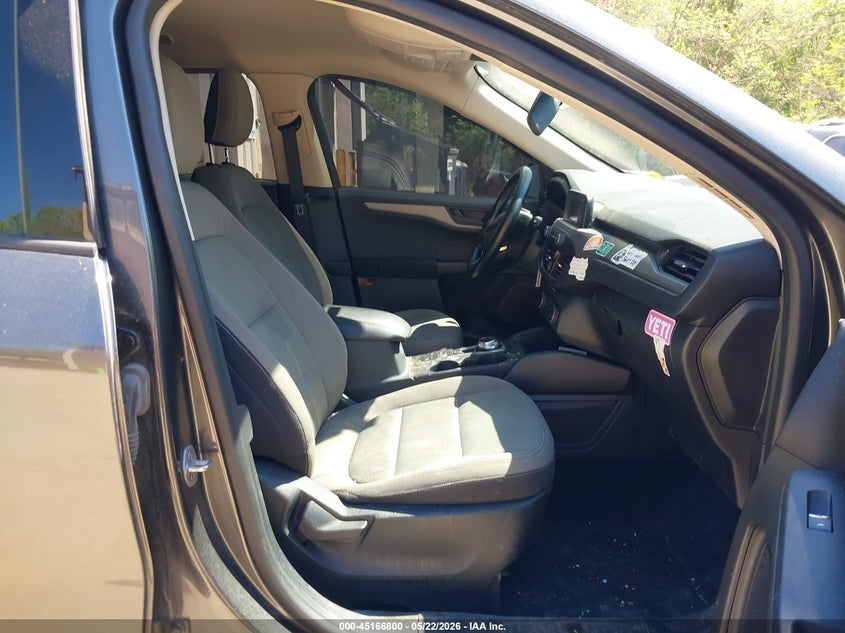 VIN 1FMCU9F64LUB95952 2020 FORD ESCAPE S