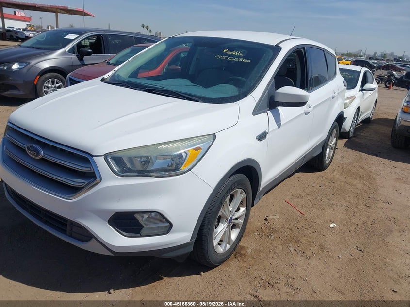 1FMCU0G98HUB31229 2017 FORD ESCAPE SE photo 1