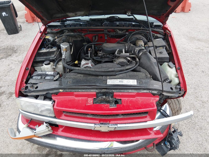 2000 Chevrolet Blazer Lt VIN: 1GNDT13W9Y2139422 Lot: 45166862