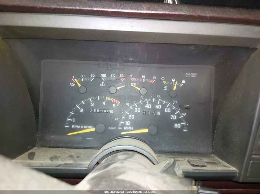 1992 Chevrolet Gmt-400 K1500 VIN: 1GCEK14K5NZ131381 Lot: 45166993