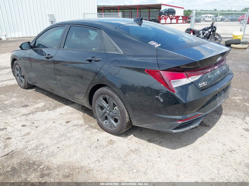 2021 HYUNDAI ELANTRA auction photo 3