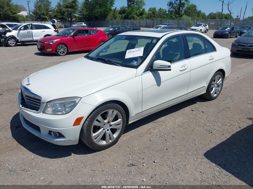 2010 Mercedes-Benz C 300 Luxury/Sport WDDGF5EB4AF419686 photo 1