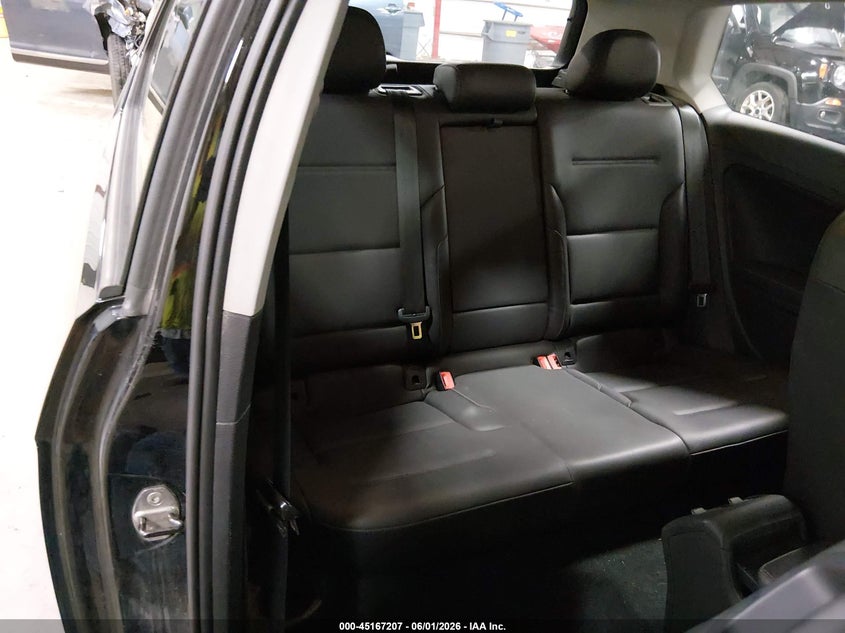 2015 Volkswagen Golf Tsi S 2-Door VIN: 3VW817AU9FM098717 Lot: 45167207