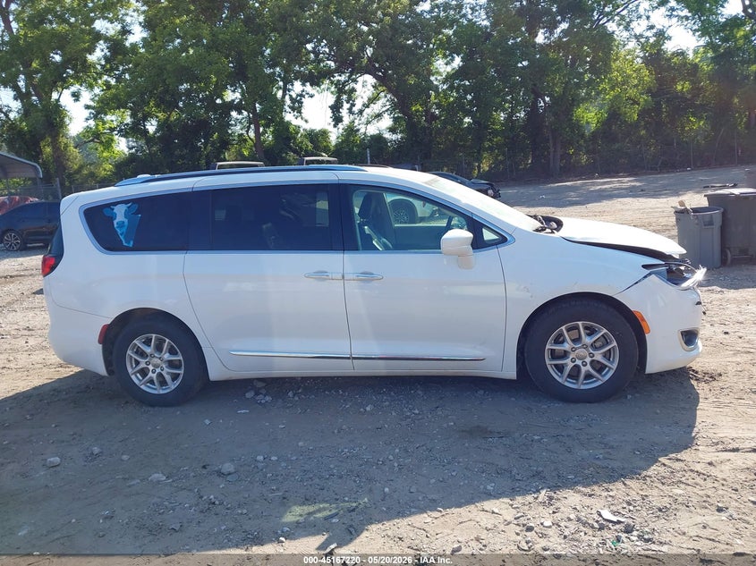 CHRYSLER PACIFICA 2020 VIN 2C4RC1BG5LR114326
