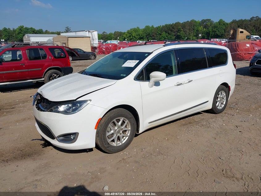 Vin: 2c4rc1bg5lr114326, lot: 45664906, chrysler pacifica touring l 20202