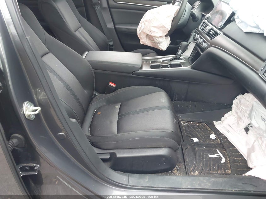 2020 HONDA ACCORD auction photo 5