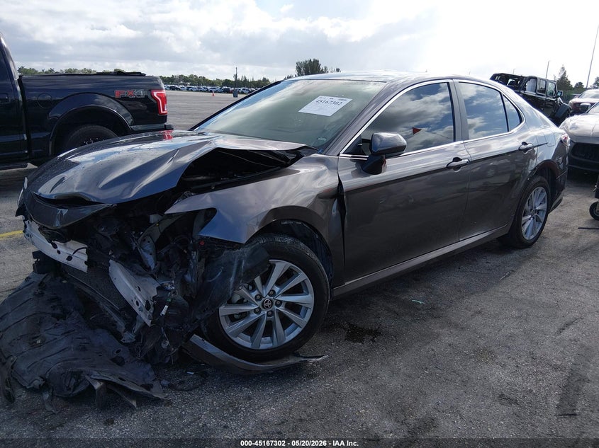 2024 Toyota Camry Le 4T1C11BK2RU126697 photo 1