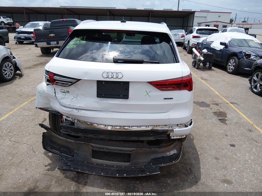 2021 AUDI Q3 PREMIUM 40 TFSI QUATTRO TIPTRONIC — Фото 17