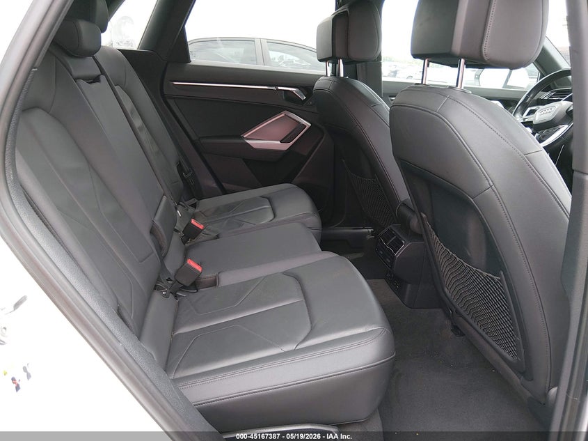 2021 AUDI Q3 PREMIUM 40 TFSI QUATTRO TIPTRONIC — Фото 8