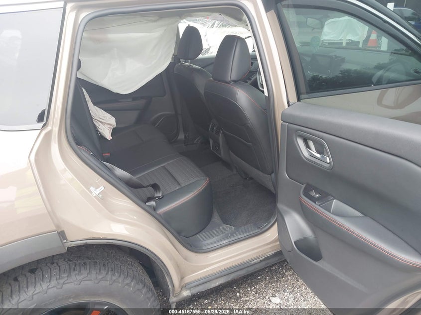 AtlanticExpress - Nissan Rogue