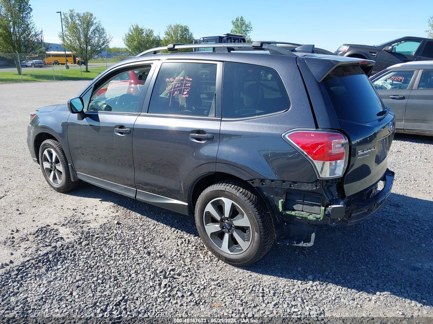 2017 SUBARU FORESTER auction photo 3