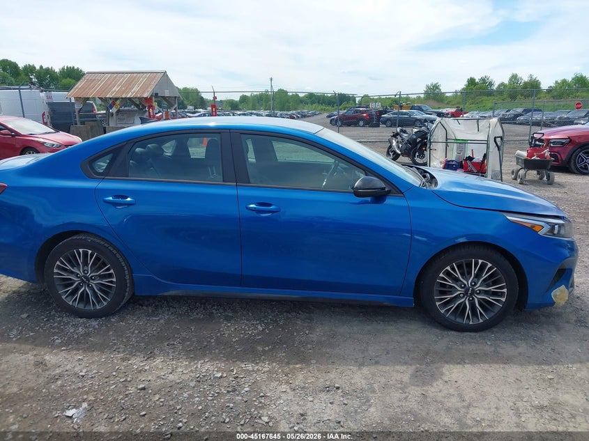 2022 KIA FORTE SEDAN 2.0L I-4 DOHC, VVT, 147HP