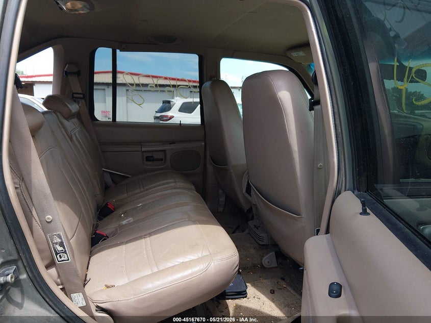 2000 Ford Explorer Eddie Bauer VIN: 1FMZU74E9YZB35684 Lot: 45167670