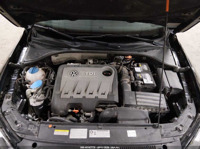 2013 Volkswagen Passat 2.0L Tdi Sel Premium VIN: 1VWCN7A35DC011335 Lot: 45167775