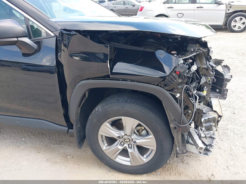 VIN 4T3LWRFV0NU068403 2022 TOYOTA RAV4 HYBRID LE