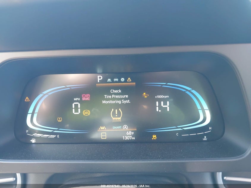 2026 HYUNDAI ELANTRA auction photo 7