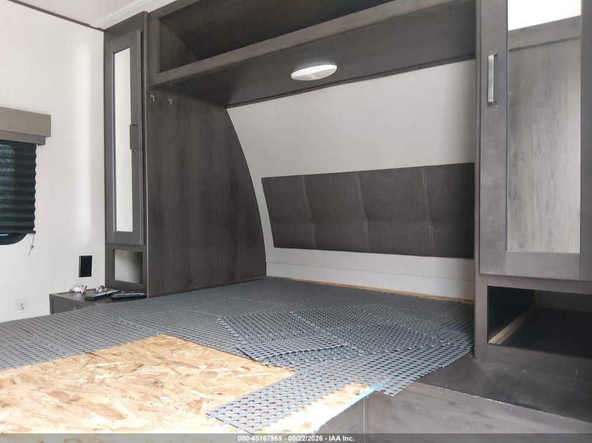 2022 GRAND DESIGN TRANSCEND auction photo 8