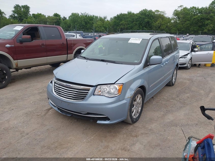 Vin: 2c4rc1bg3dr669633, lot: 45665716, chrysler town & country touring 20132
