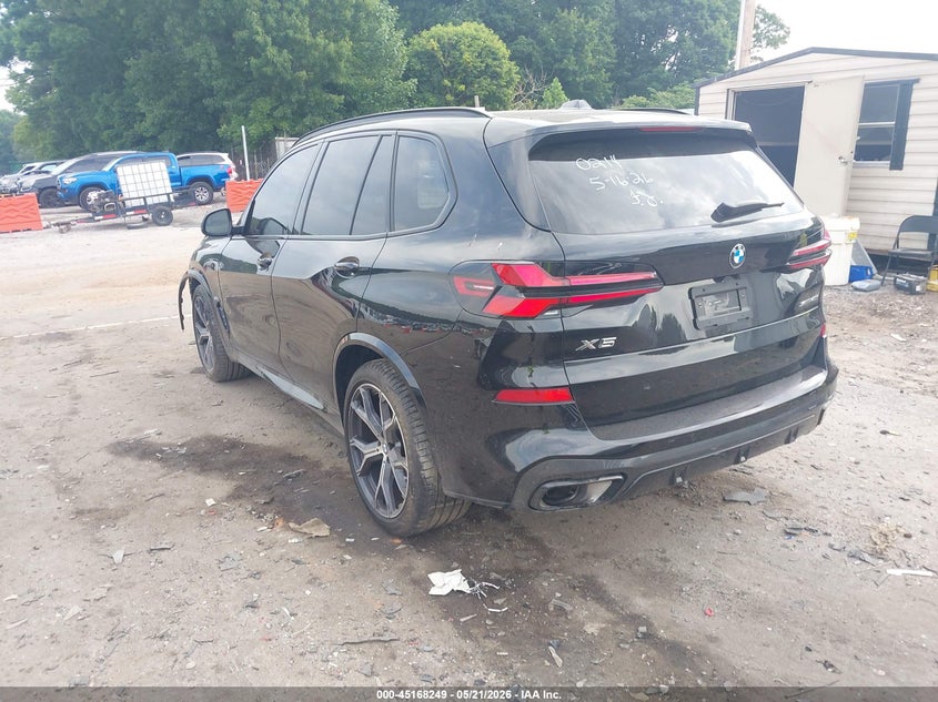 VIN: 5UX13EU06T9110214 2026 BMW X5 SDRIVE40I
