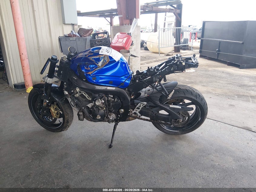 2014 Suzuki Gsx-R750 VIN: JS1GR7MA5E2100990 Lot: 45168309