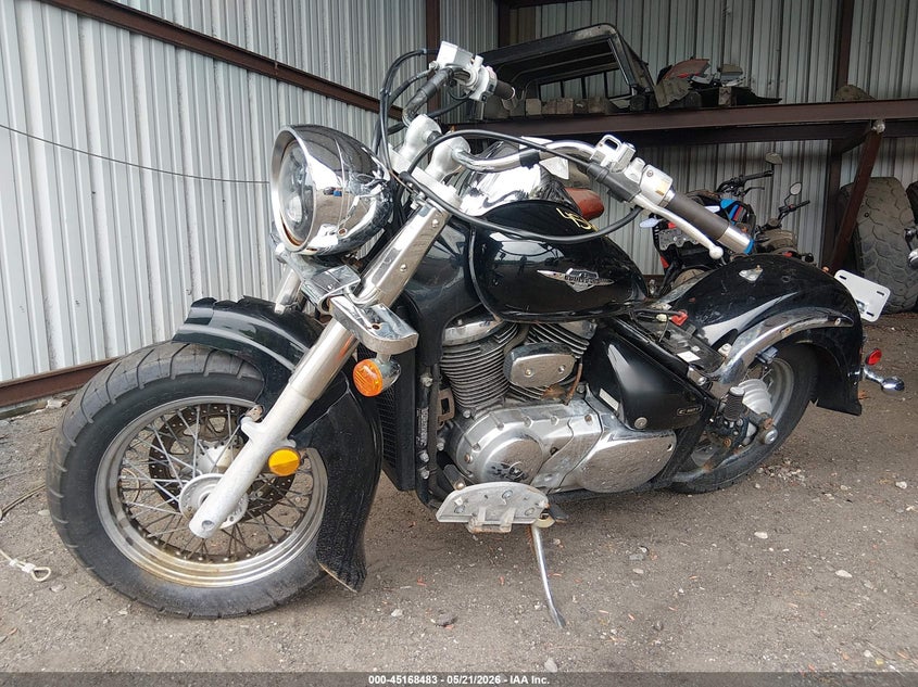 JS1VS55A652111561 2005 Suzuki C50 photo 1