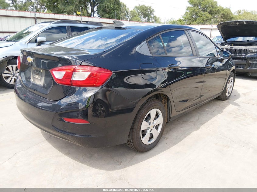 2018 CHEVROLET CRUZE auction photo 4