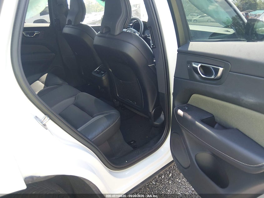 2023 Volvo Xc60 B6 Ultimate Dark Theme VIN: YV4062RX0P1290641 Lot: 45168535