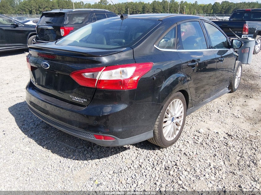 2014 FORD FOCUS auction photo 4