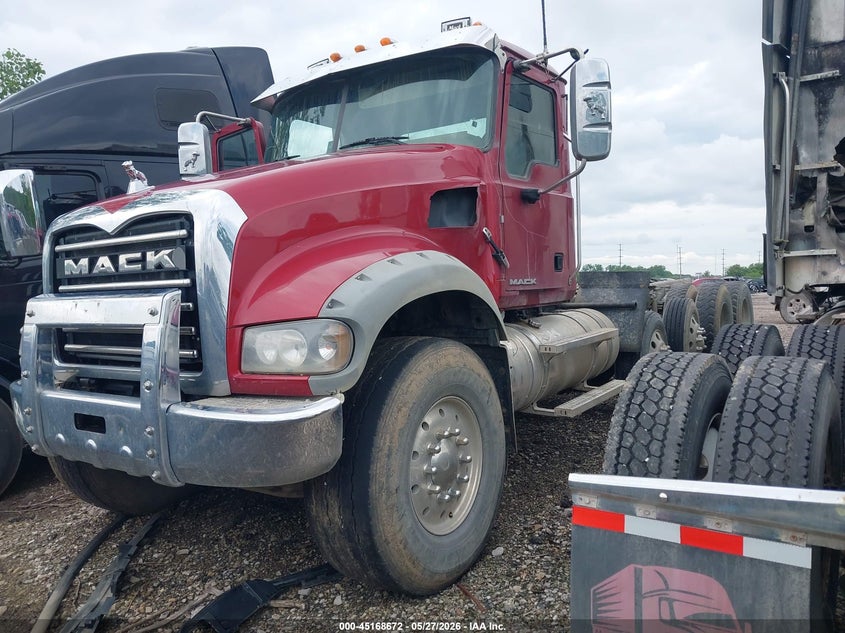 1M2AX04C4GM030847 2016 Mack 700 Gu700 photo 1