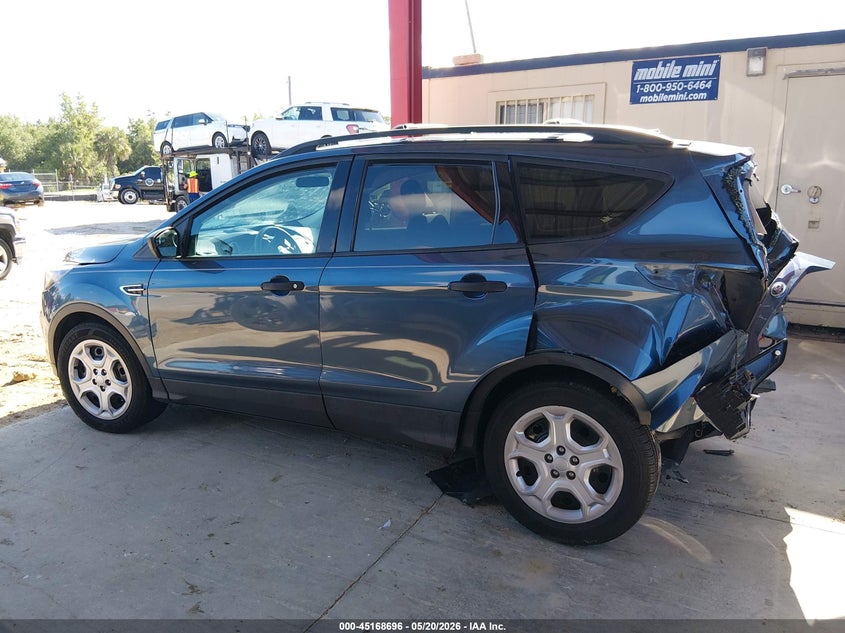 VIN 1FMCU0F76JUB20610 2018 FORD ESCAPE S