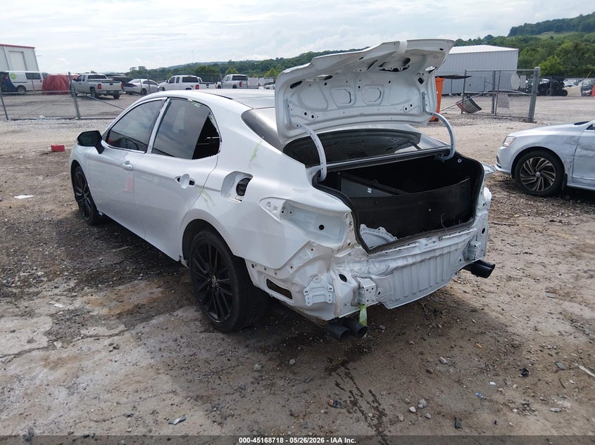2021 TOYOTA CAMRY auction photo 3