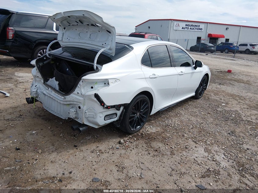 2021 TOYOTA CAMRY auction photo 4