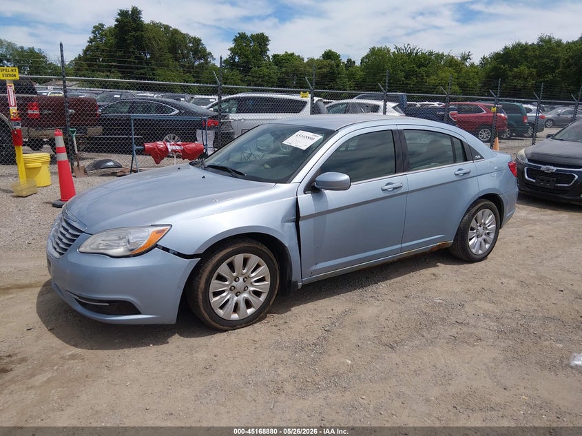 Vin: 1c3ccbag3en128324, lot: 45666565, chrysler 200 lx 20142