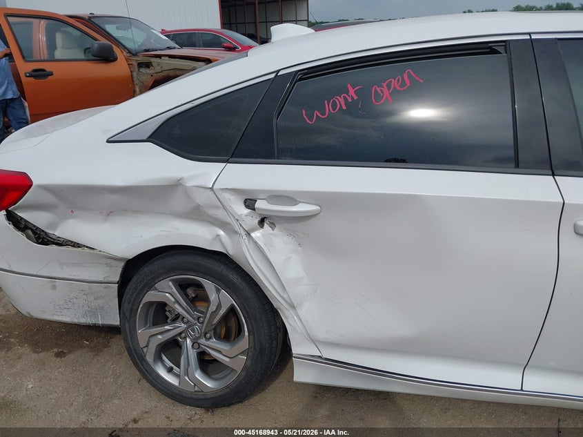 VIN 1HGCV1F50JA095017 2018 HONDA ACCORD EX-L