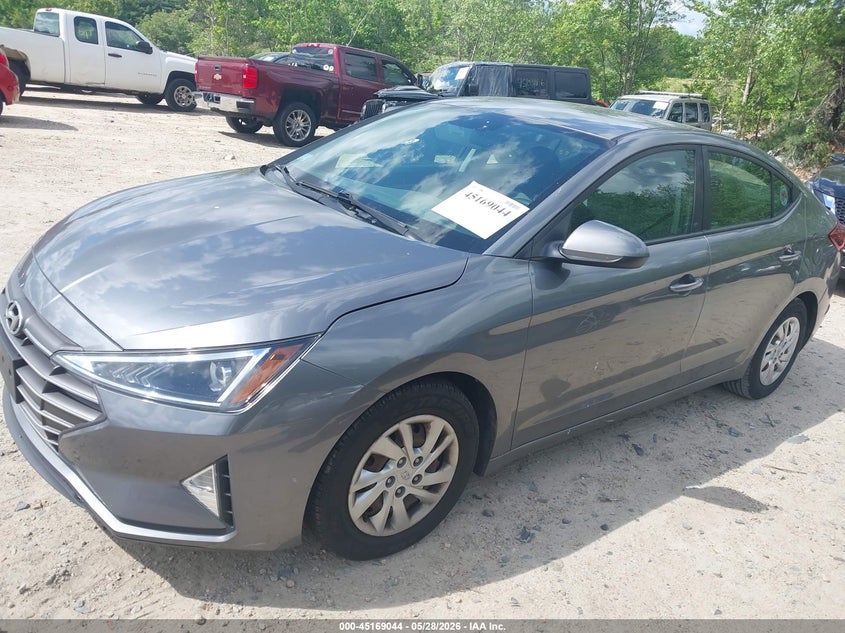 2019 HYUNDAI ELANTRA auction photo 2