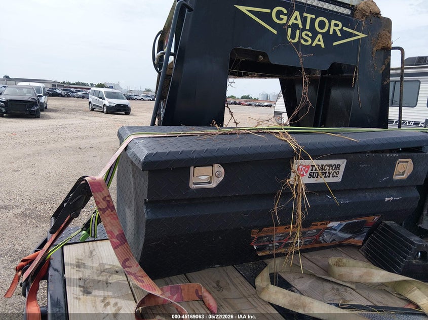 2022 GATOR FLATBED GOOSENECK TRAILER auction photo 7
