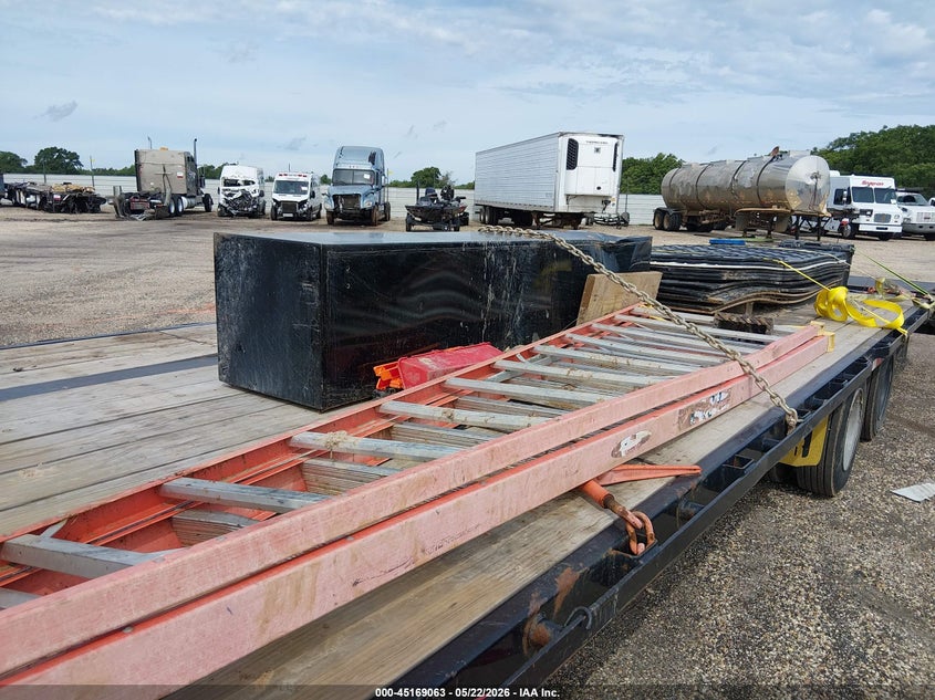 2022 GATOR FLATBED GOOSENECK TRAILER auction photo 8