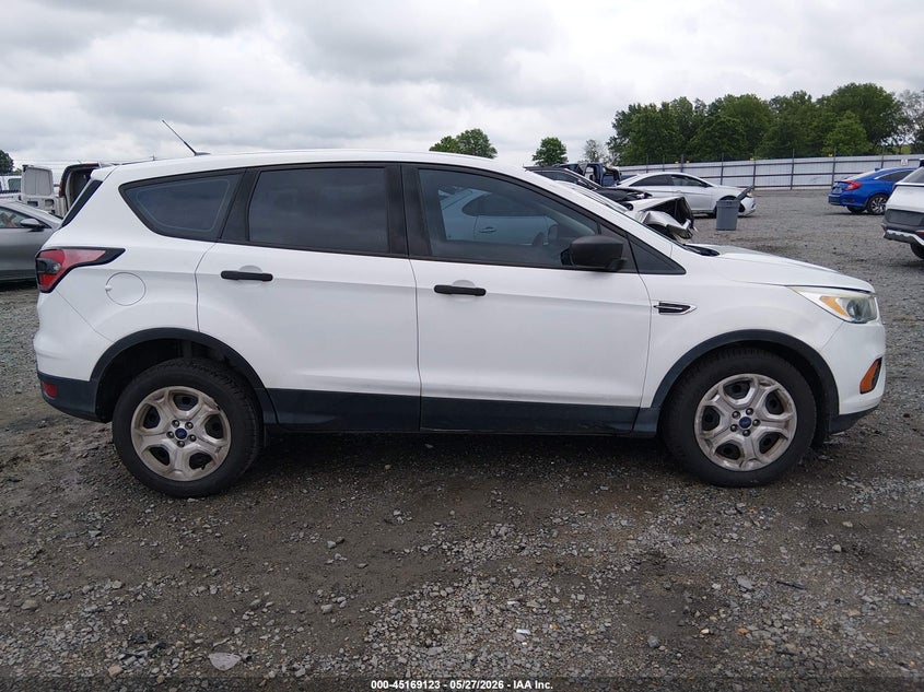 AtlanticExpress - Ford Escape
