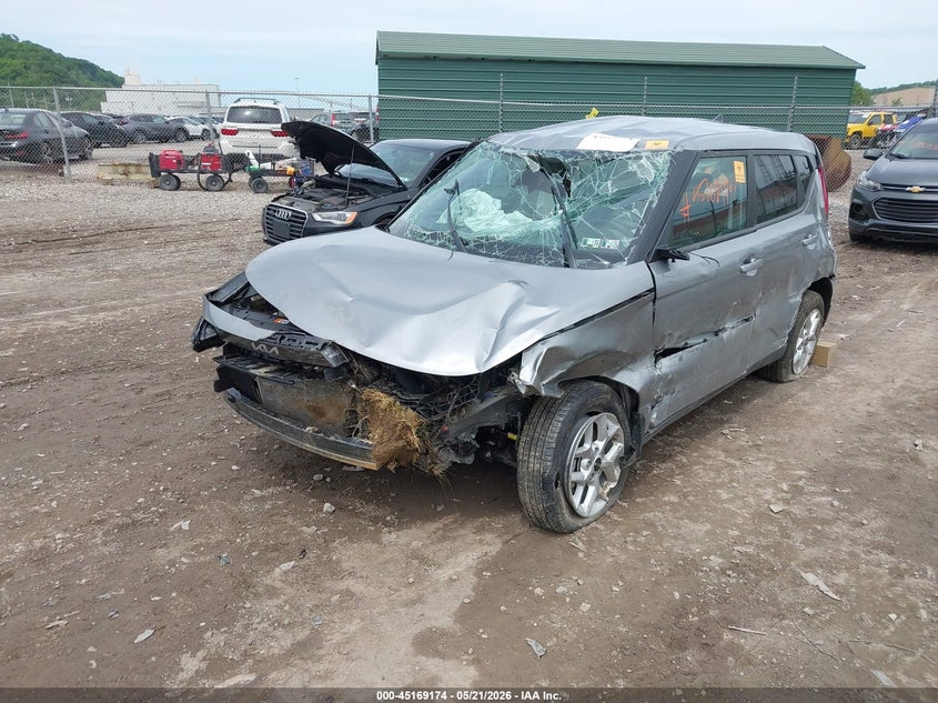 Vin: kndj23au3s7948047, lot: 45666860, kia soul lx 20252