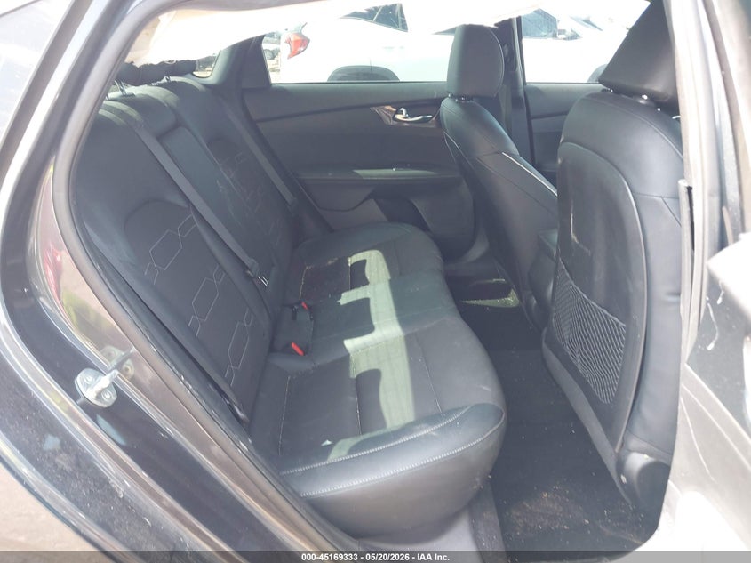 2023 KIA FORTE auction photo 8