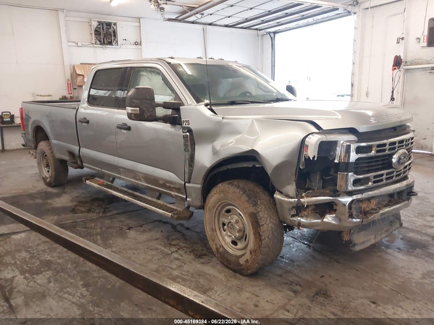 2024 FORD F-350 auction photo 1