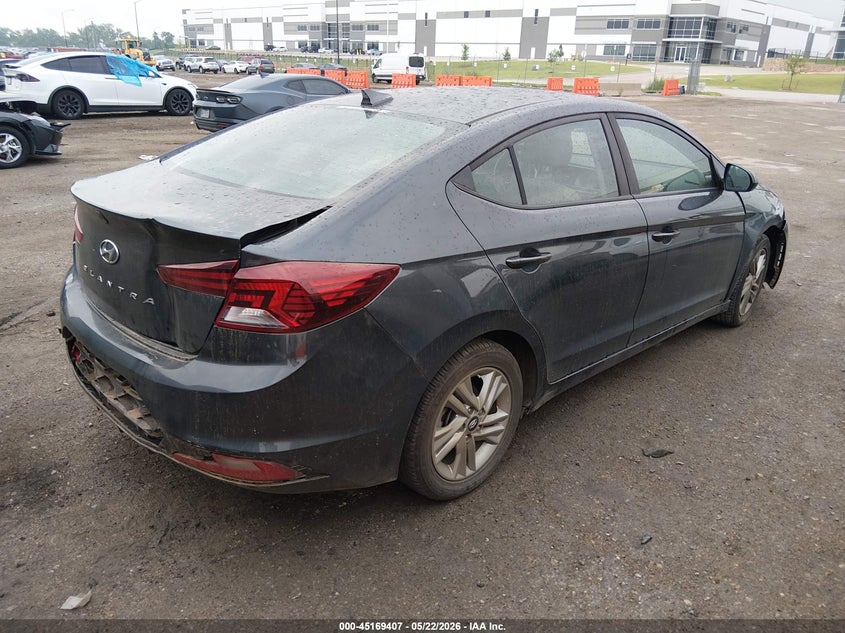 2020 HYUNDAI ELANTRA auction photo 4