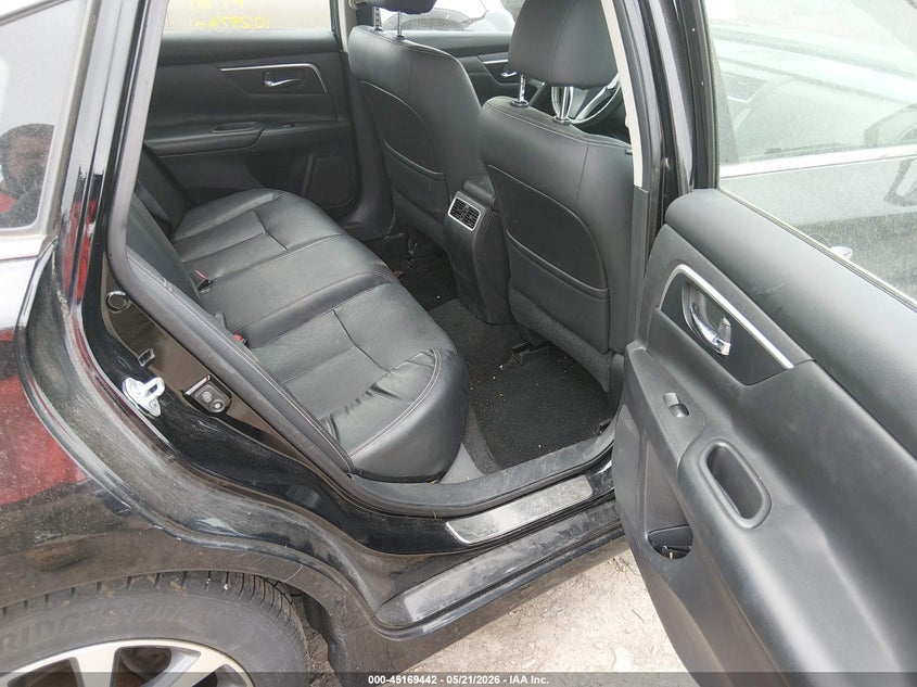 2016 NISSAN ALTIMA auction photo 8
